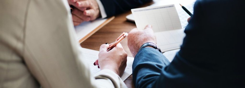 Assessing Valuation After Series F Preferred Stock Redemption Announcement