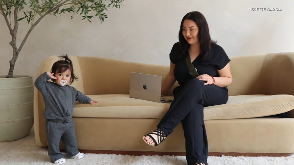 The Mami Collective celebrating anniversary with podcast event, grant for mom's business in Chicago in September